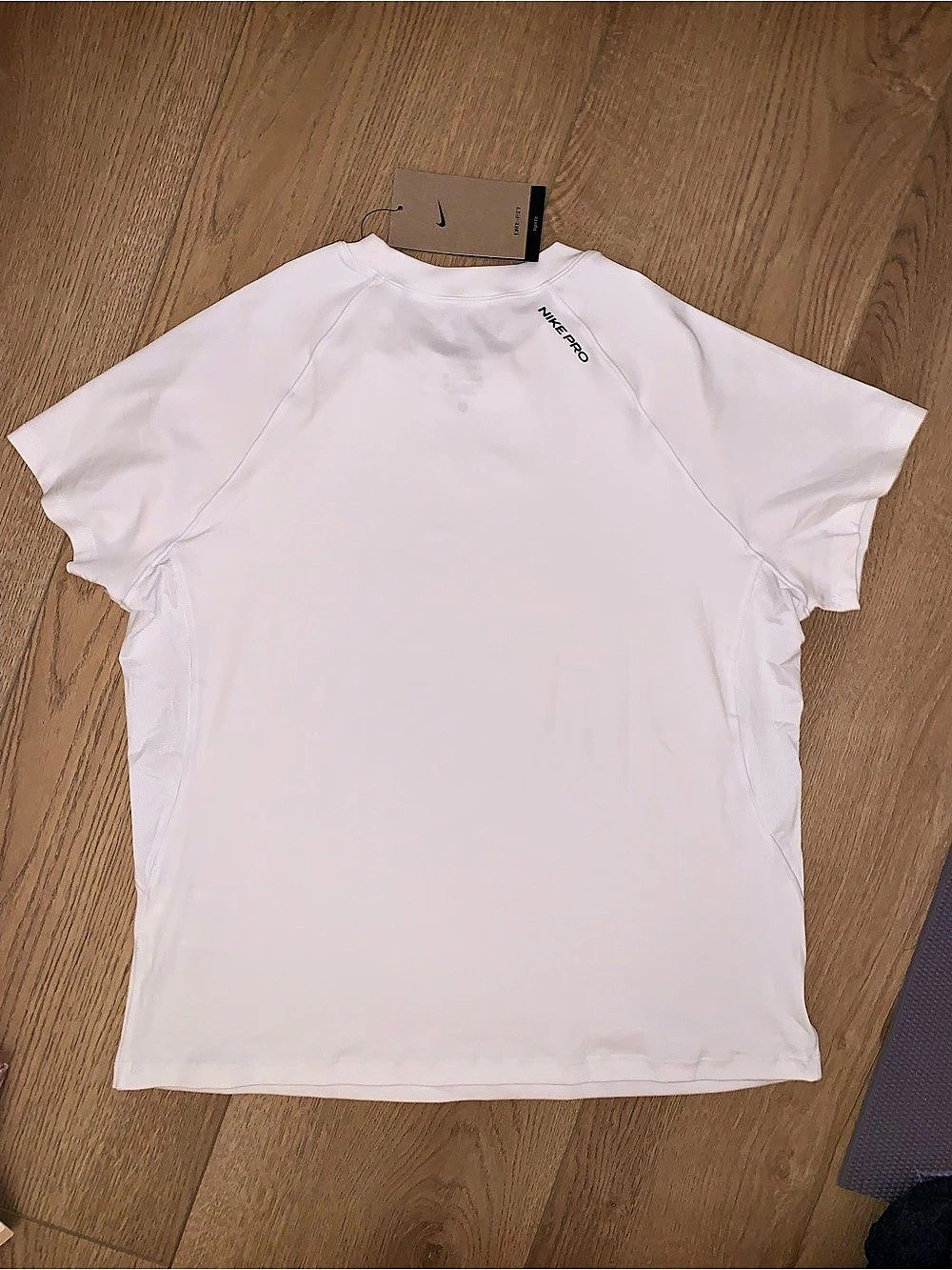 Nike Pro Women's Dri-FIT Short-Sleeve Top Athletic Tee White XL - Picture 3 of 5